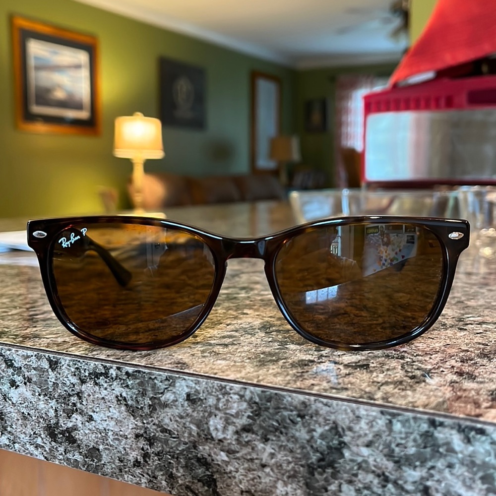 Polarized Ray-ban 2184 Tortoise Womens Sunglasses